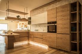 cucina moderna legno naturale